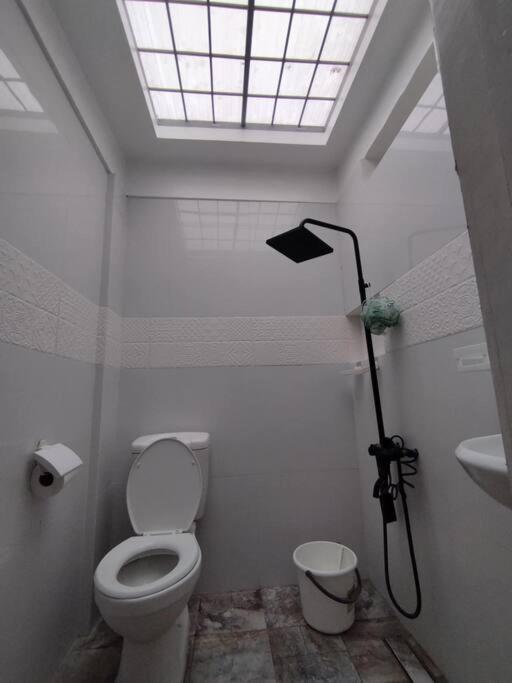 4-5br In Paranaque For Staycation *