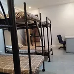 4-5Br Apartment In Paranaque For Staycation