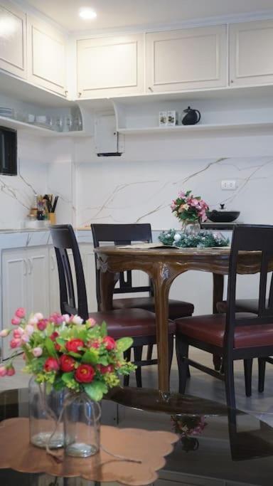 4-5br In Paranaque For Staycation Manila